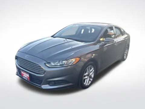 Another view of 2013 Ford Fusion SE for sale in Milwaukee, WI at Diamond Jim's West Allis
