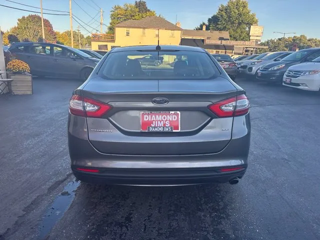 Ford Fusion photo 7
