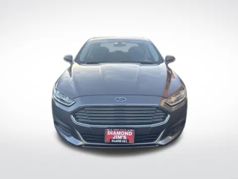 Photos of 2013 Ford Fusion SE for sale in Milwaukee, WI at Diamond Jim's West Allis