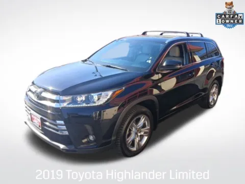 Black 2019 Toyota Highlander Limited for sale in Milwaukee, WI