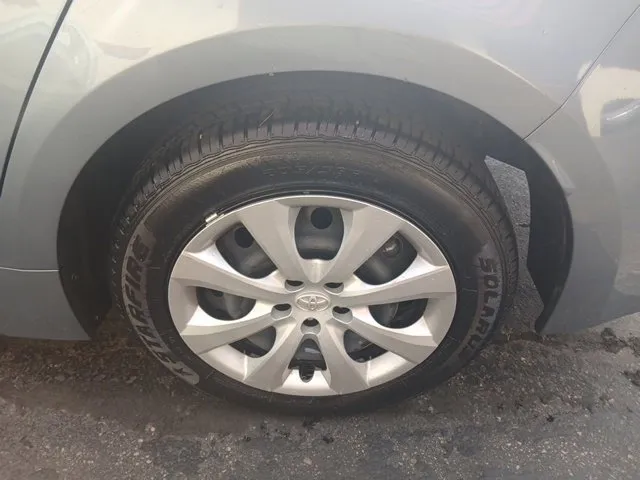 Toyota Corolla photo 10