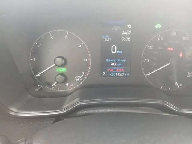 Toyota Corolla photo 25