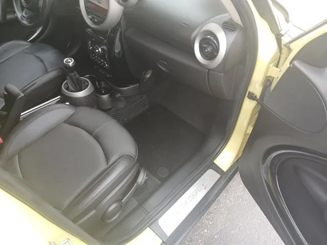 Mini Cooper photo 28