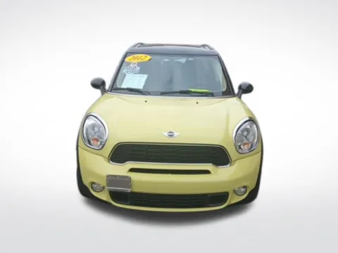 More photos of 2012 MINI Cooper S Countryman at Diamond Jim's West Allis, WI