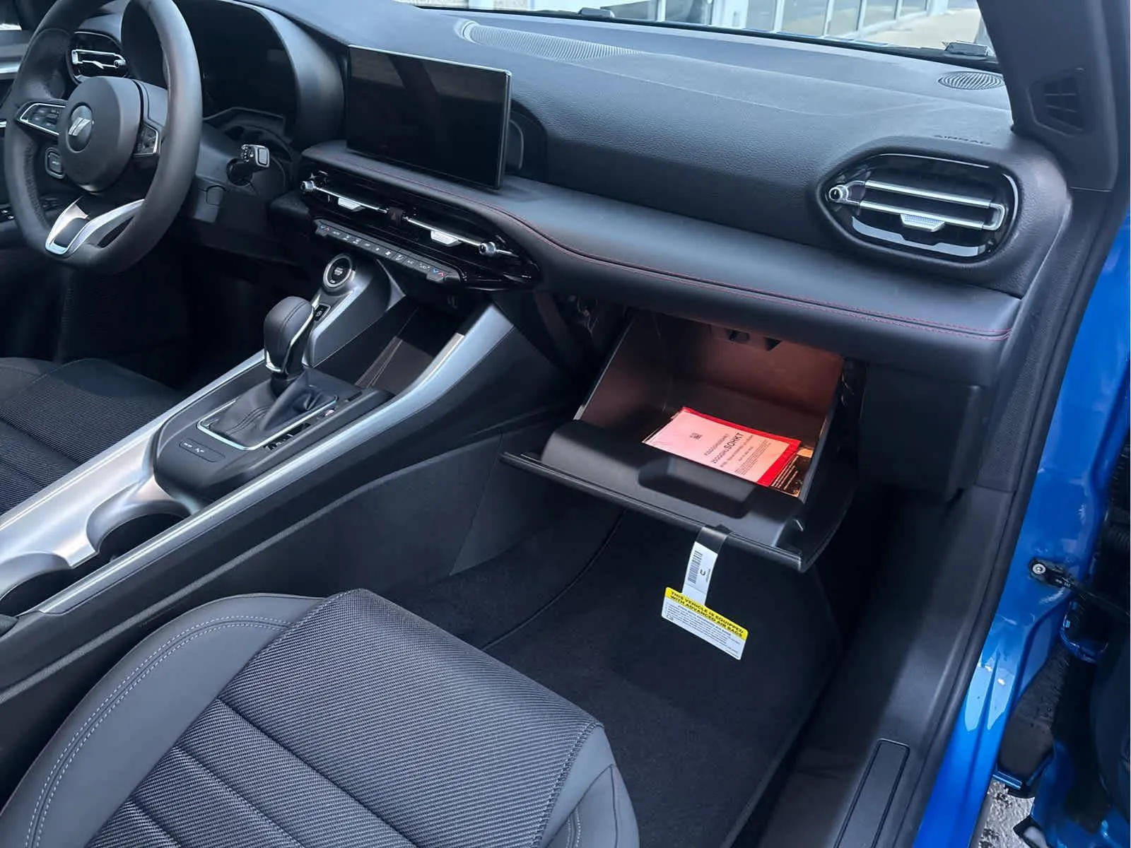 2025 Dodge Hornet GT - Photo 9