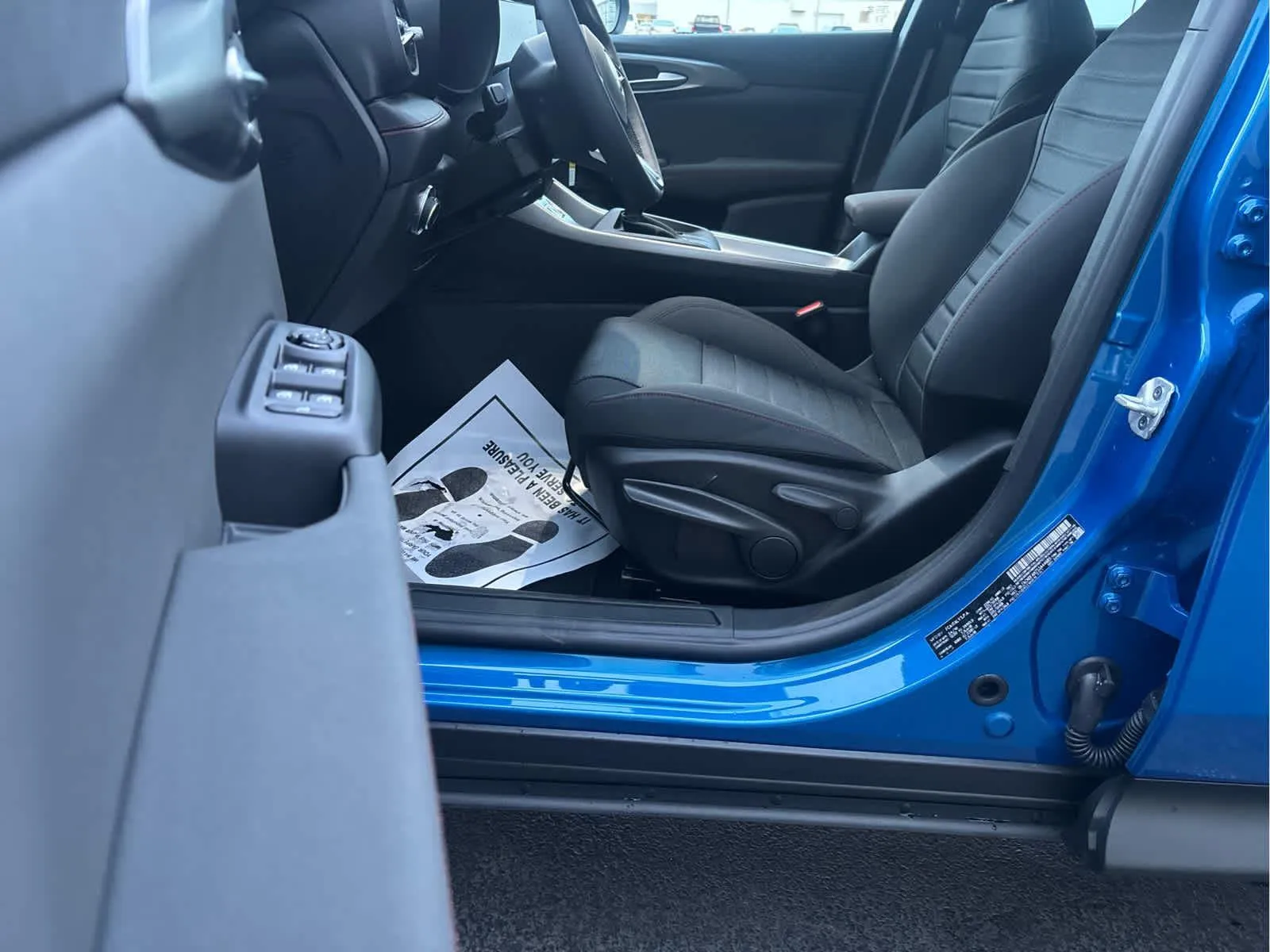 2025 Dodge Hornet GT - Photo 11