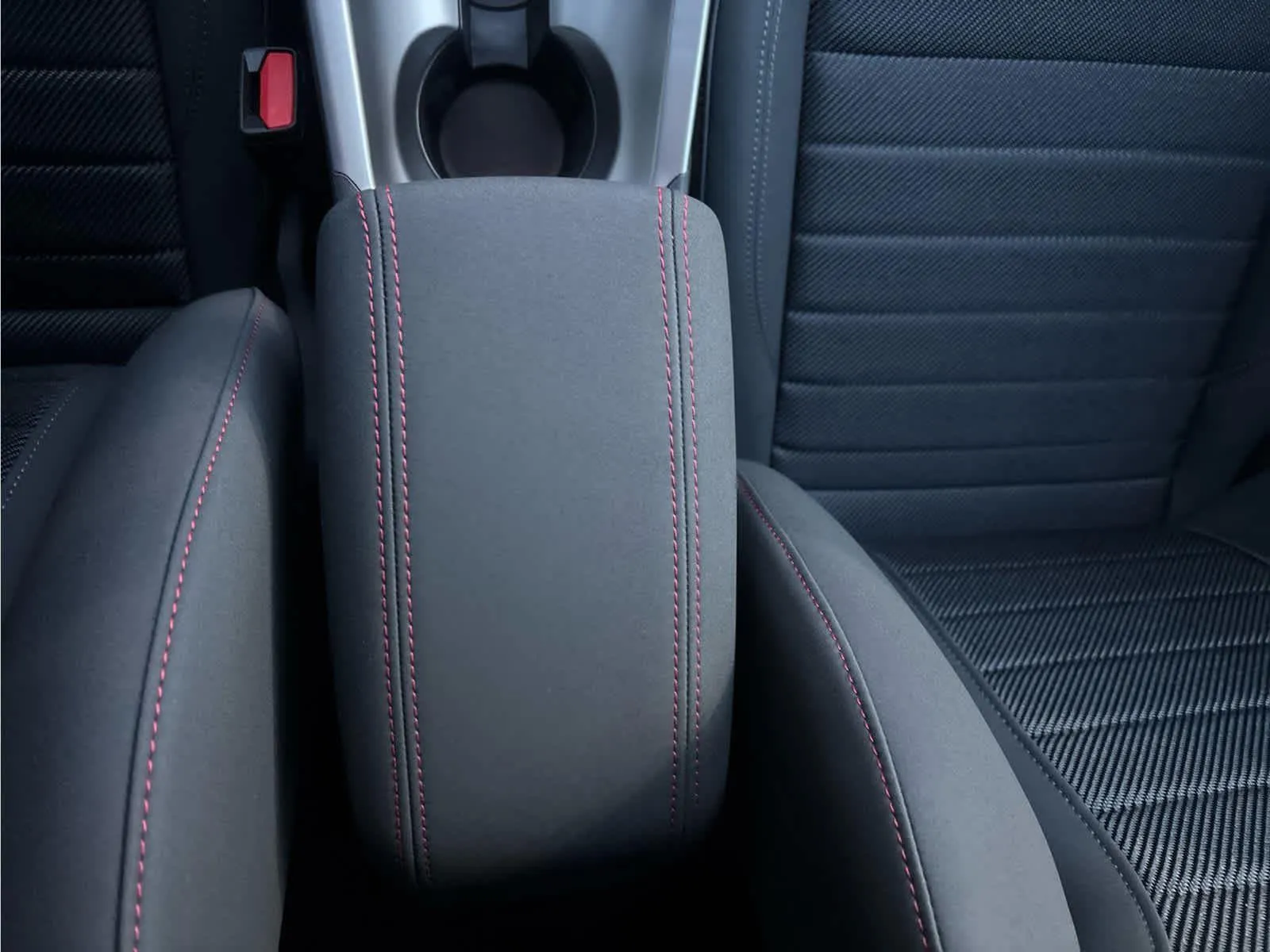 2025 Dodge Hornet GT - Photo 21