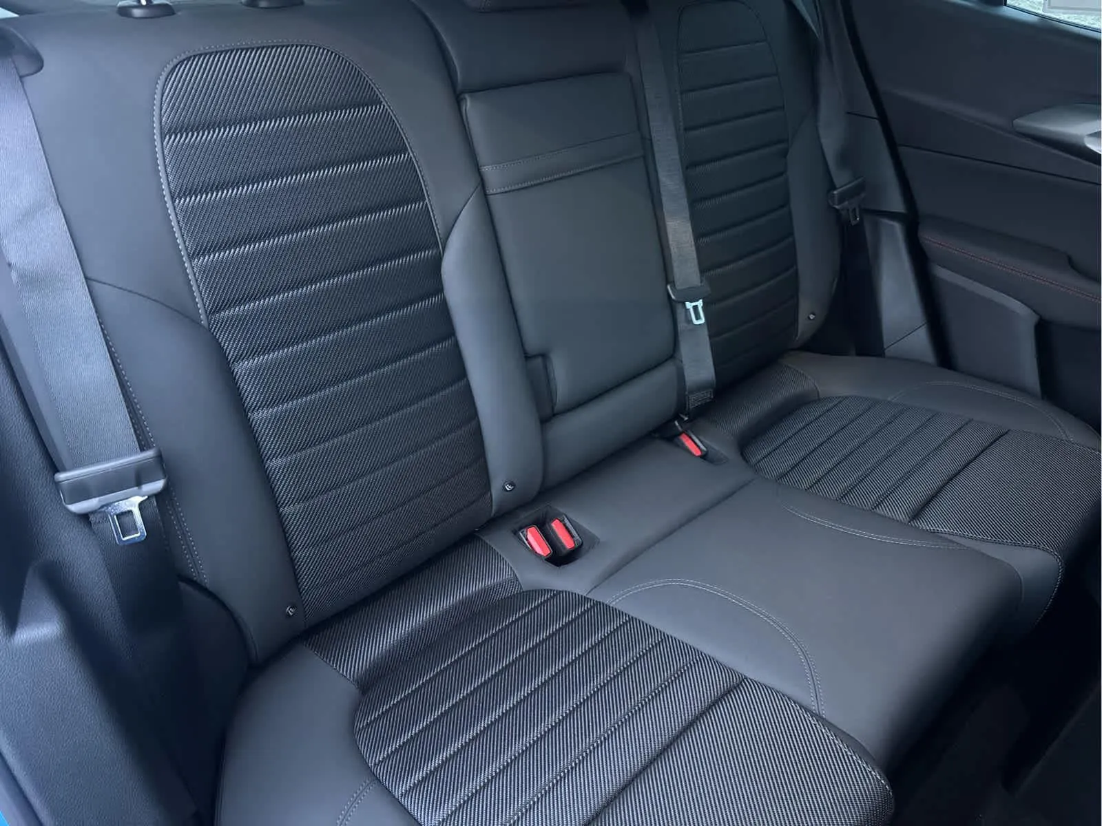 2025 Dodge Hornet GT - Photo 26