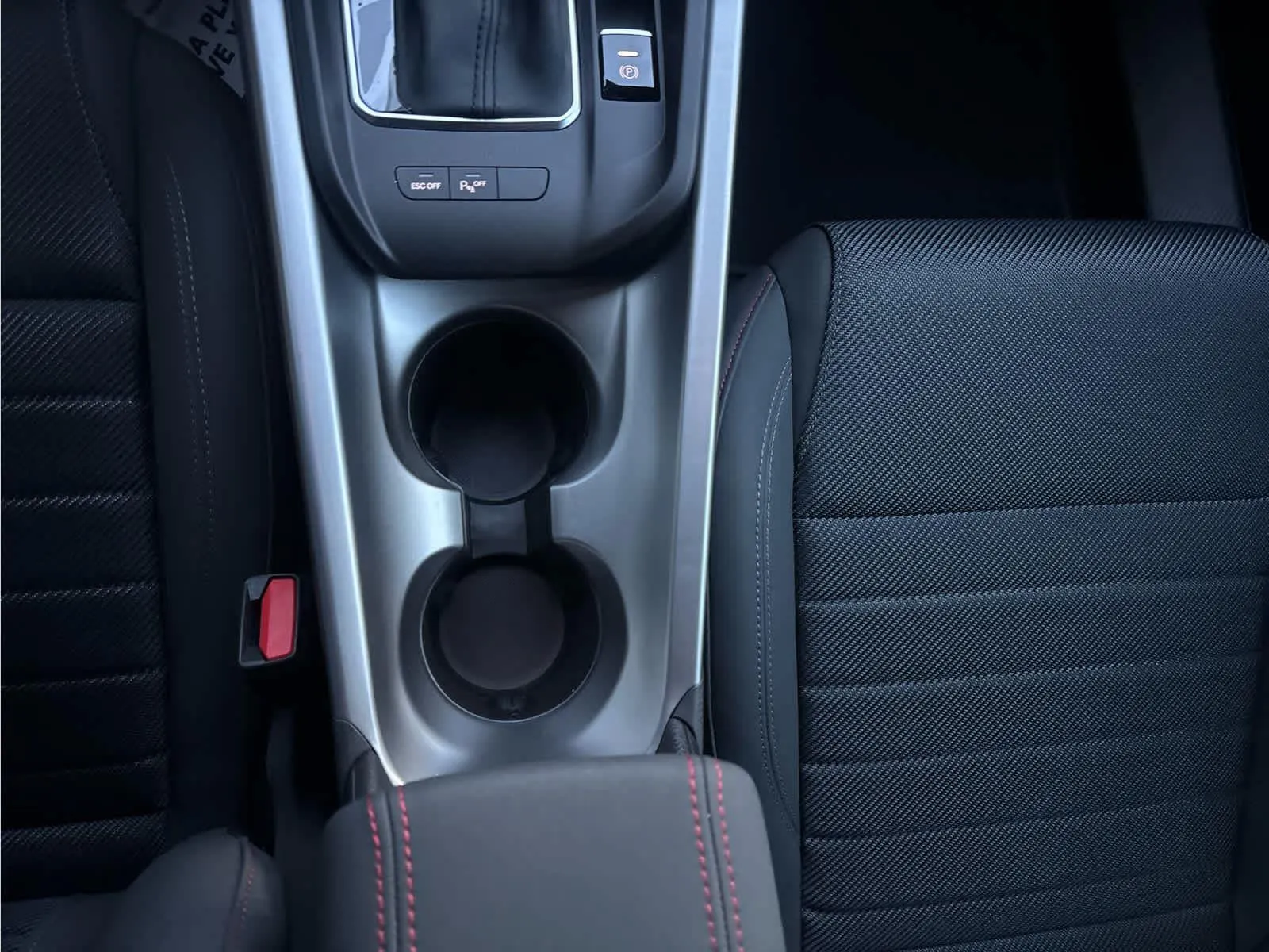 2025 Dodge Hornet GT - Photo 33