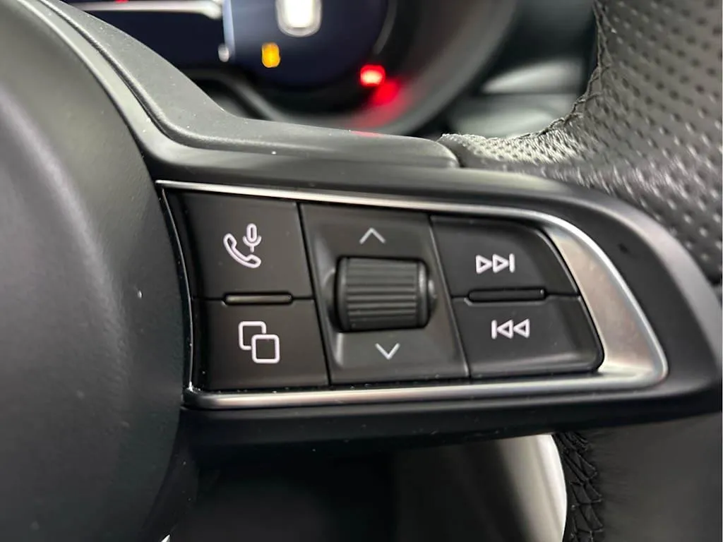 2025 Dodge Hornet GT - Photo 12