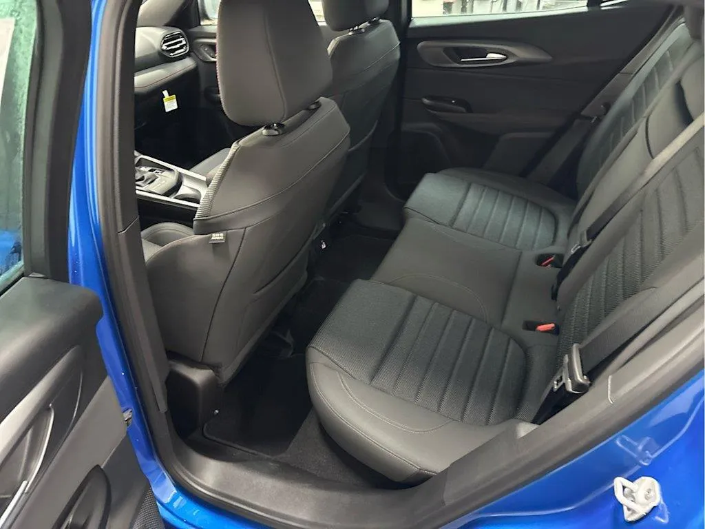 2025 Dodge Hornet GT - Photo 25