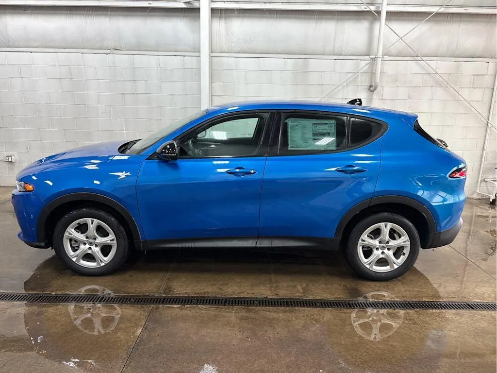 2025 Dodge Hornet GT - Photo 34