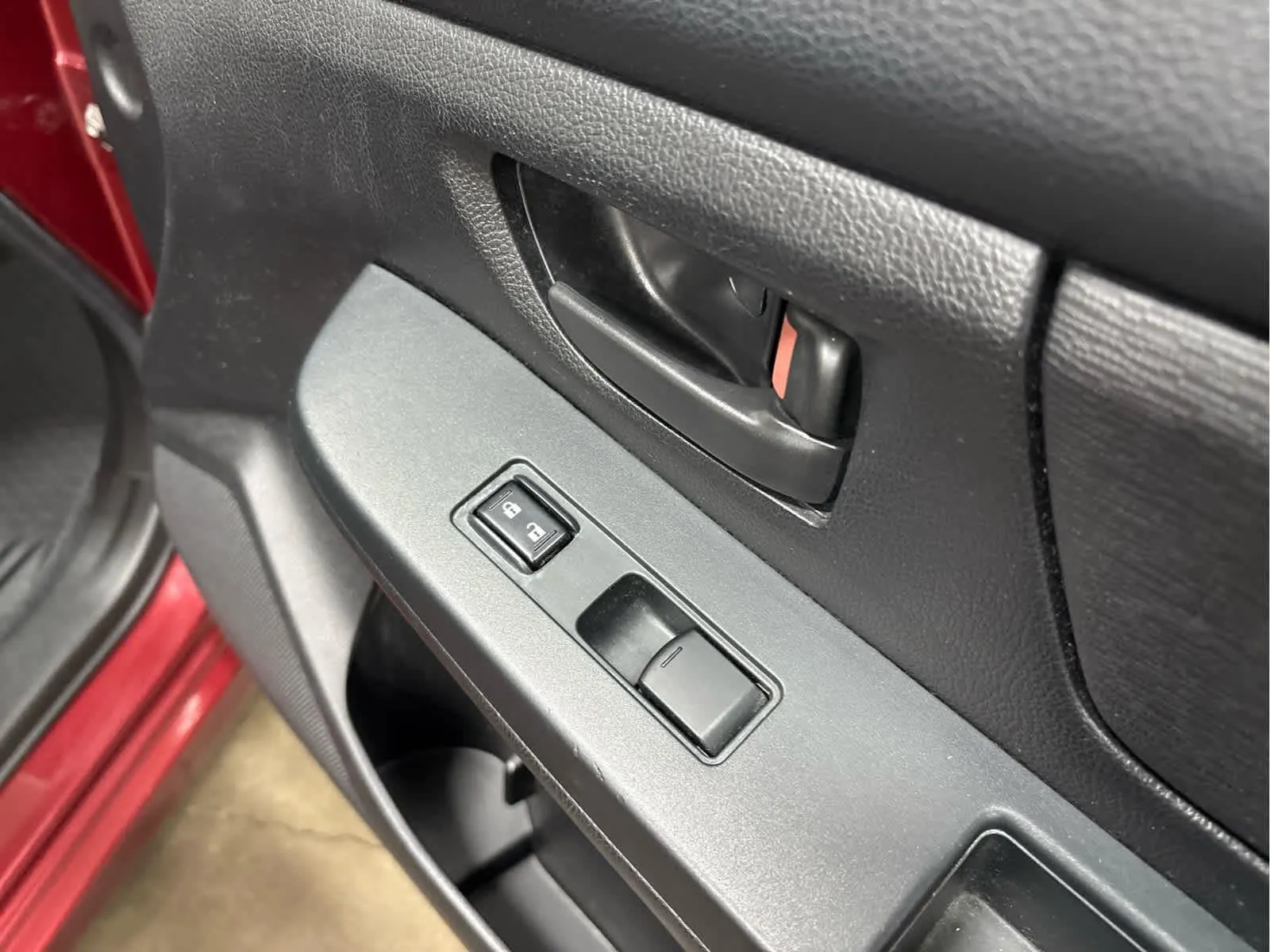 2012 Subaru Impreza 2.0I - Photo 37