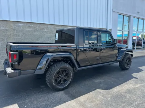 More photos of 2021 Jeep Gladiator Willys at Wilmington Auto Center Chrysler Dodge Jeep RAM, OH