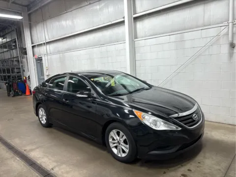 Photos of 2014 Hyundai Sonata GLS for sale in Wilmington, OH at Wilmington Auto Center Chrysler Dodge Jeep RAM