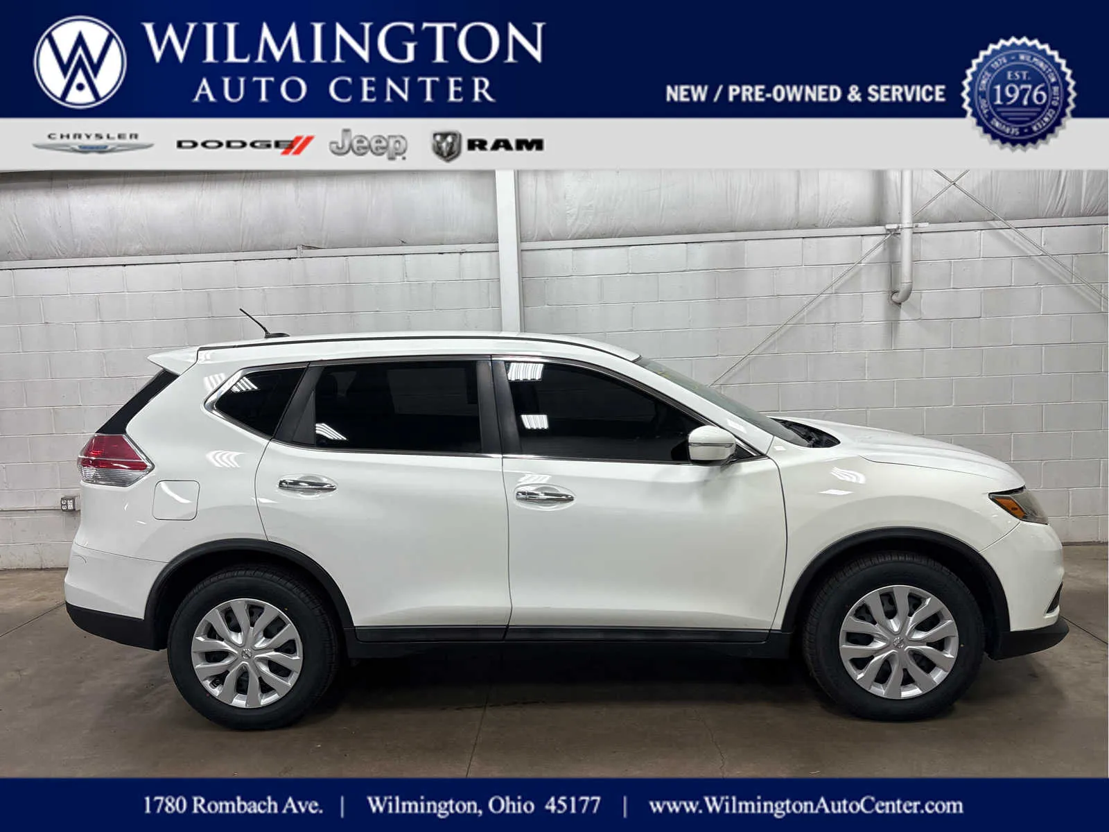 White 2015 Nissan Rogue S for sale in Wilmington, OH