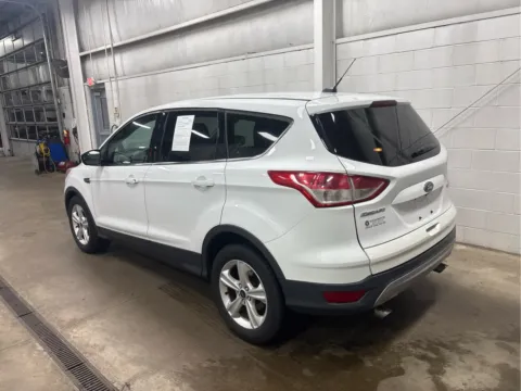 More photos of 2015 Ford Escape SE at Wilmington Auto Center Chrysler Dodge Jeep RAM, OH