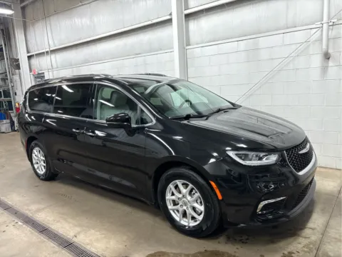 Photos of 2021 Chrysler Pacifica Touring L for sale in Wilmington, OH at Wilmington Auto Center Chrysler Dodge Jeep RAM