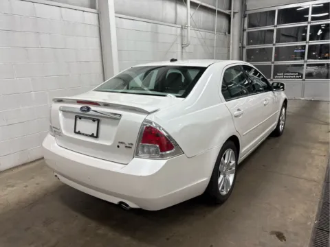 Another view of 2009 Ford Fusion SEL for sale in Wilmington, OH at Wilmington Auto Center Chrysler Dodge Jeep RAM
