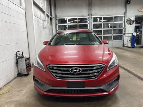 More photos of 2017 Hyundai Sonata Sport at Wilmington Auto Center Chrysler Dodge Jeep RAM, OH