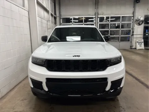Another view of 2025 Jeep Grand Cherokee L Altitude X for sale in Wilmington, OH at Wilmington Auto Center Chrysler Dodge Jeep RAM
