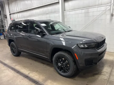 Photos of 2025 Jeep Grand Cherokee L Altitude X for sale in Wilmington, OH at Wilmington Auto Center Chrysler Dodge Jeep RAM
