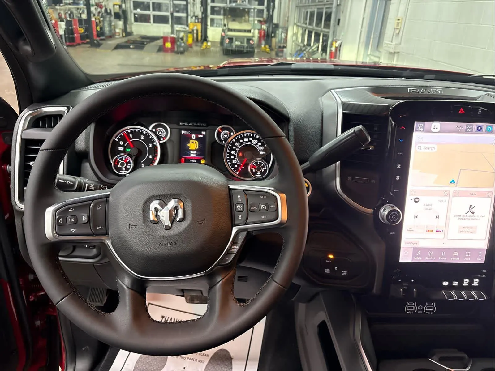2026 RAM 2500 Big Horn - Photo 8