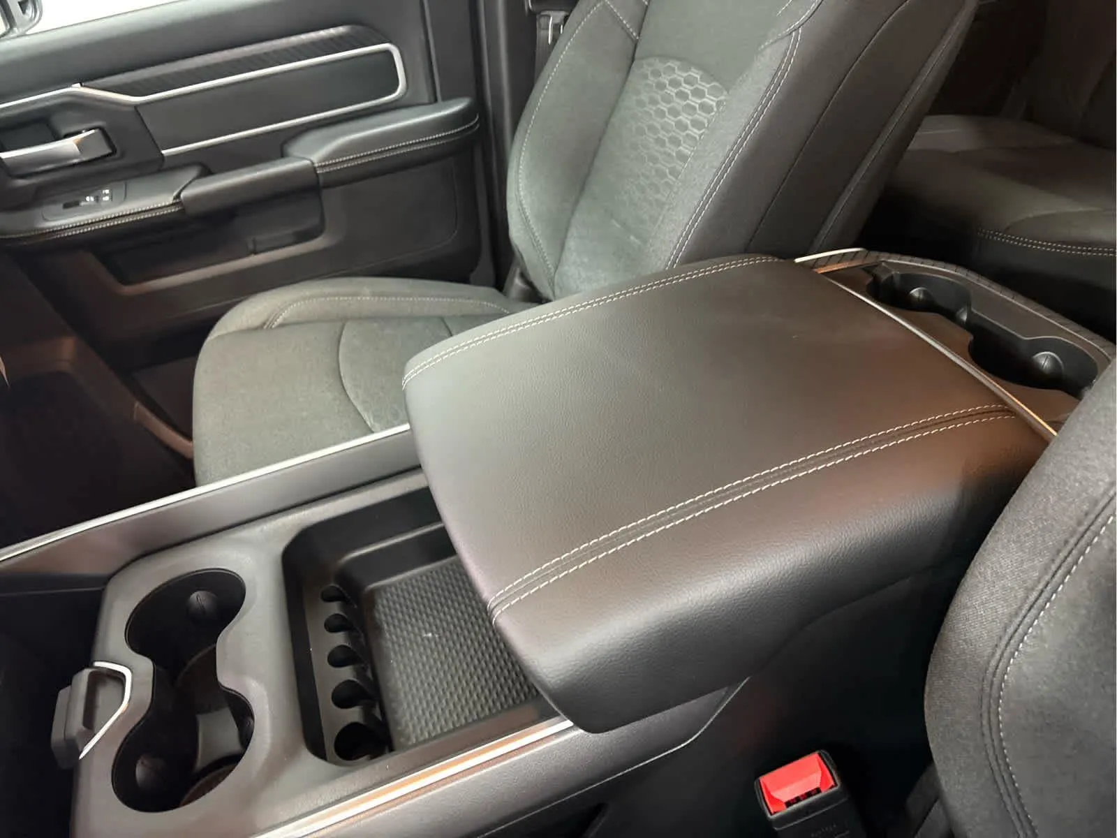 2026 RAM 2500 Big Horn - Photo 18