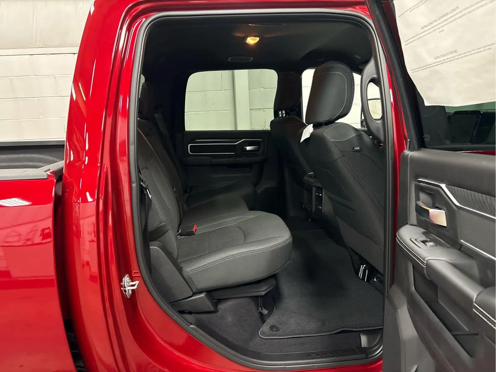 2026 RAM 2500 Big Horn - Photo 24