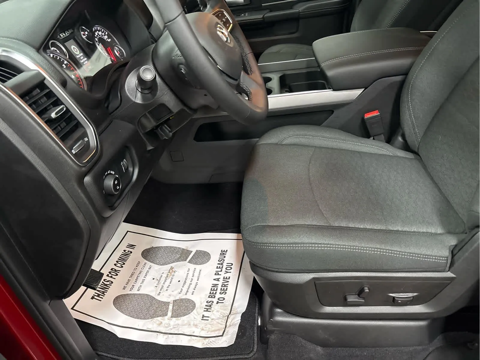 2026 RAM 2500 Big Horn - Photo 35