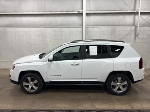 More photos of 2016 Jeep Compass High Altitude Edition at Wilmington Auto Center Chrysler Dodge Jeep RAM, OH