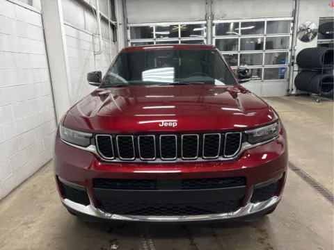 More photos of 2025 Jeep Grand Cherokee L Limited at Wilmington Auto Center Chrysler Dodge Jeep RAM, OH