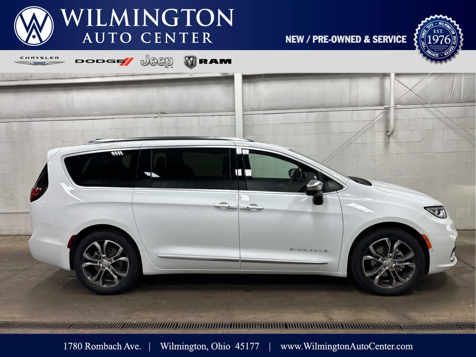 White 2026 Chrysler Pacifica Pinnacle for sale in Wilmington, OH