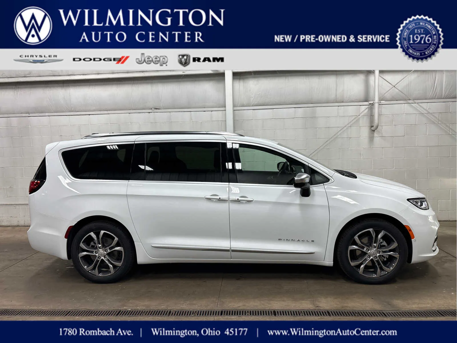 White 2026 Chrysler Pacifica Pinnacle for sale in Wilmington, OH