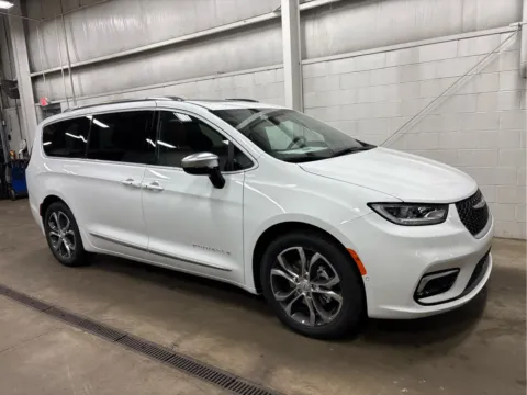 Photos of 2026 Chrysler Pacifica Pinnacle for sale in Wilmington, OH at Wilmington Auto Center Chrysler Dodge Jeep RAM