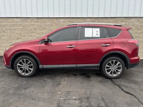 More photos of 2018 Toyota RAV4 Limited at Wilmington Auto Center Chrysler Dodge Jeep RAM, OH