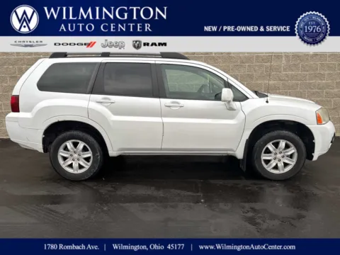 White 2011 Mitsubishi Endeavor LS for sale in Wilmington, OH