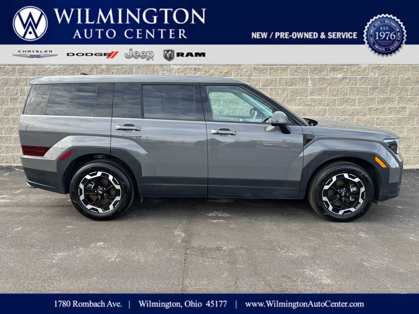 Gray 2025 Hyundai Santa Fe SE for sale in Wilmington, OH