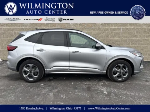 Silver 2023 Ford Escape ST-Line Select for sale in Wilmington, OH