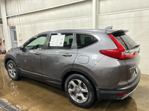 More photos of 2018 Honda CR-V EX-L at Wilmington Auto Center Chrysler Dodge Jeep RAM, OH