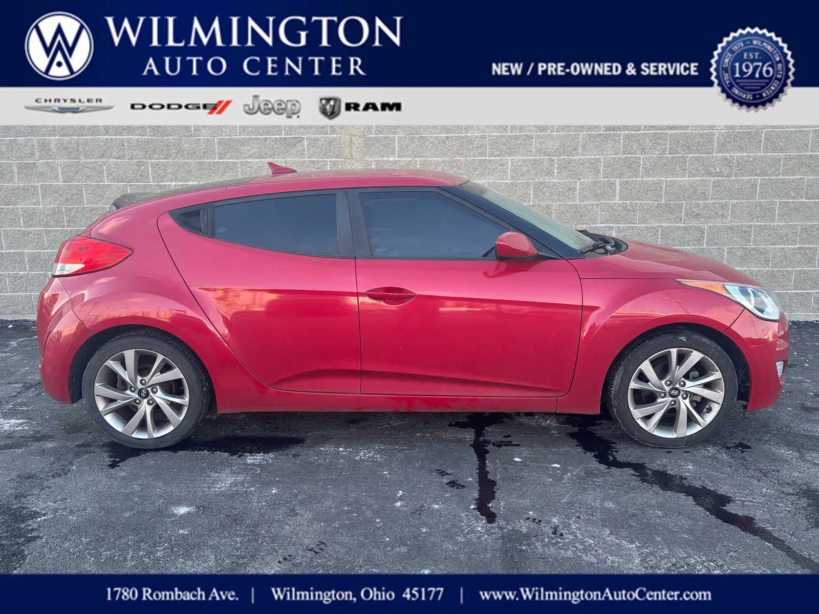 Red 2017 Hyundai Veloster for sale in Wilmington, OH