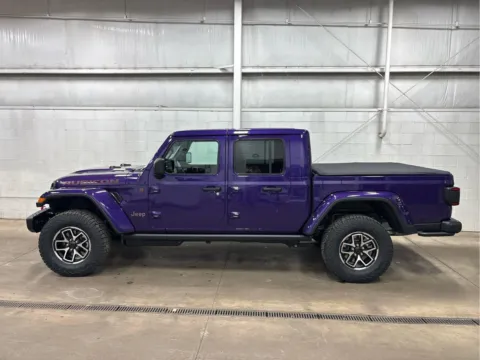 More photos of 2026 Jeep Gladiator Rubicon X at Wilmington Auto Center Chrysler Dodge Jeep RAM, OH