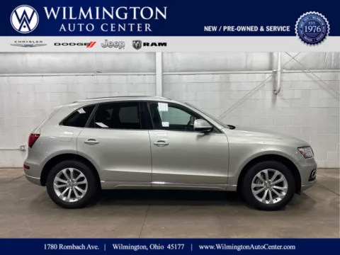 Silver 2013 Audi Q5 Premium Plus for sale in Wilmington, OH