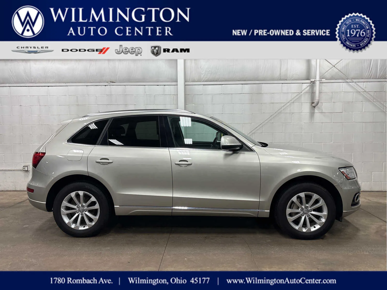 Silver 2013 Audi Q5 Premium Plus for sale in Wilmington, OH