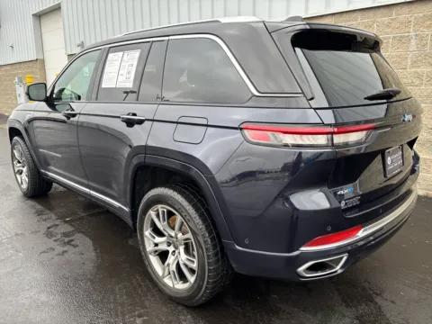 More photos of 2022 Jeep Grand Cherokee 4xe Summit Reserve at Wilmington Auto Center Chrysler Dodge Jeep RAM, OH
