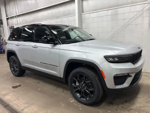 Photos of 2025 Jeep Grand Cherokee Limited for sale in Wilmington, OH at Wilmington Auto Center Chrysler Dodge Jeep RAM