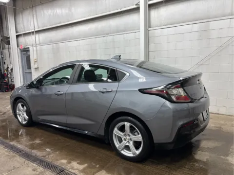 More photos of 2018 Chevrolet Volt LT at Wilmington Auto Center Chrysler Dodge Jeep RAM, OH