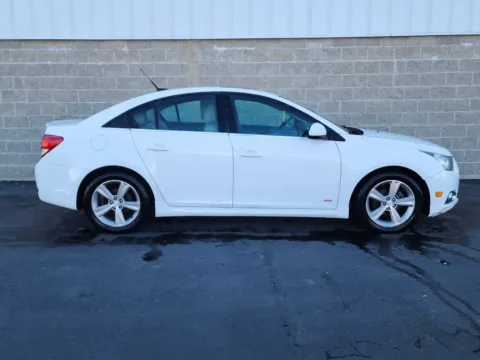Photos of 2014 Chevrolet Cruze 2LT for sale in Wilmington, OH at Wilmington Auto Center Chrysler Dodge Jeep RAM