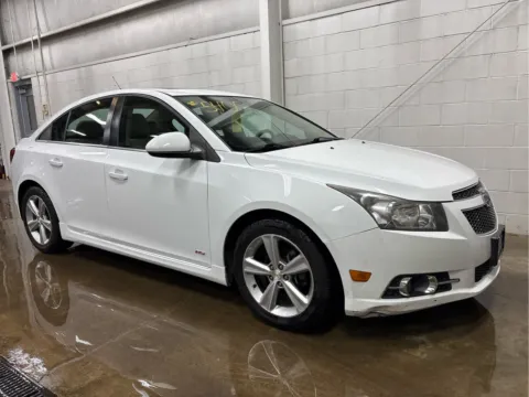 Photos of 2014 Chevrolet Cruze 2LT for sale in Wilmington, OH at Wilmington Auto Center Chrysler Dodge Jeep RAM