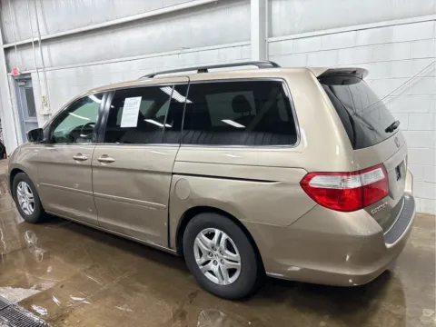 More photos of 2007 Honda Odyssey EX-L at Wilmington Auto Center Chrysler Dodge Jeep RAM, OH